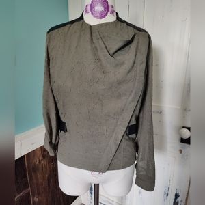 Simply Vera Wang Olive Crinkle Asymmetrical Jacket size L